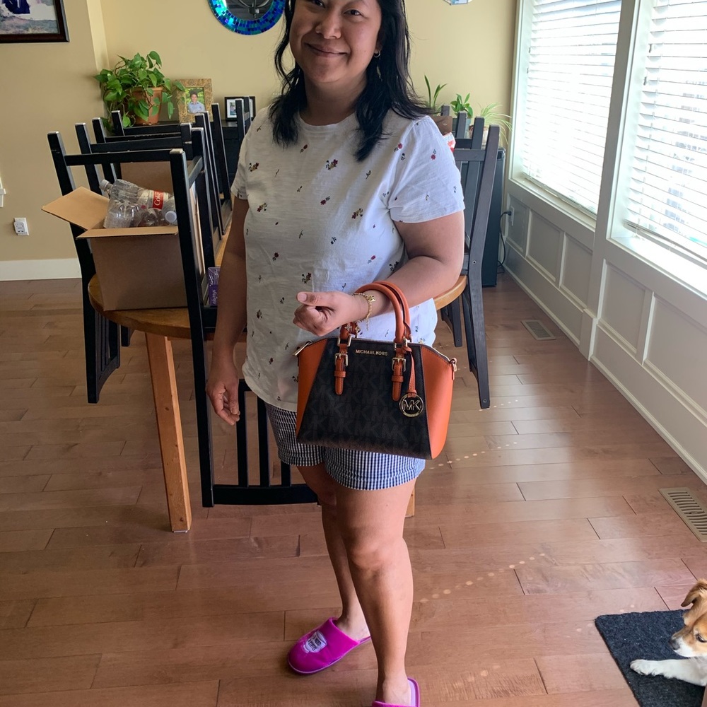😊😊Authentic MK bag - Picture 8 of 8
